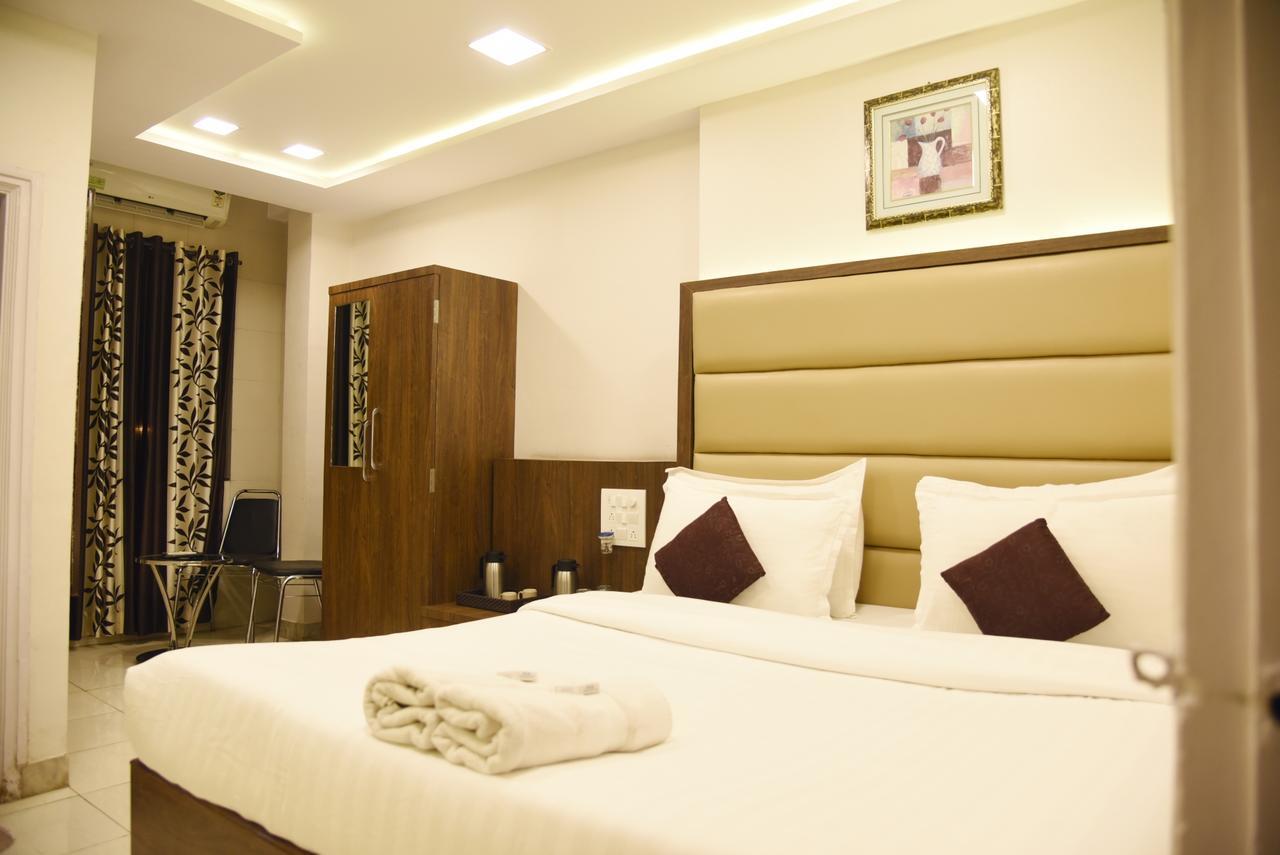 Hotel Sai Yatri تريمباك المظهر الخارجي الصورة